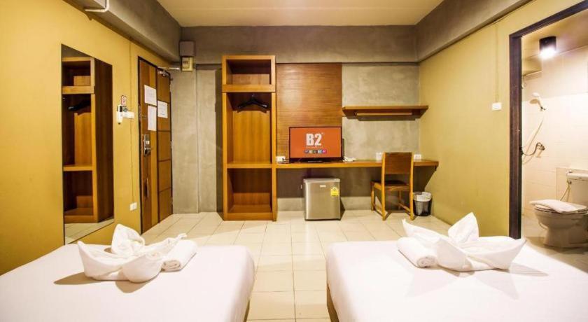 Hotel B2 Santitham à Chiang Mai Extérieur photo