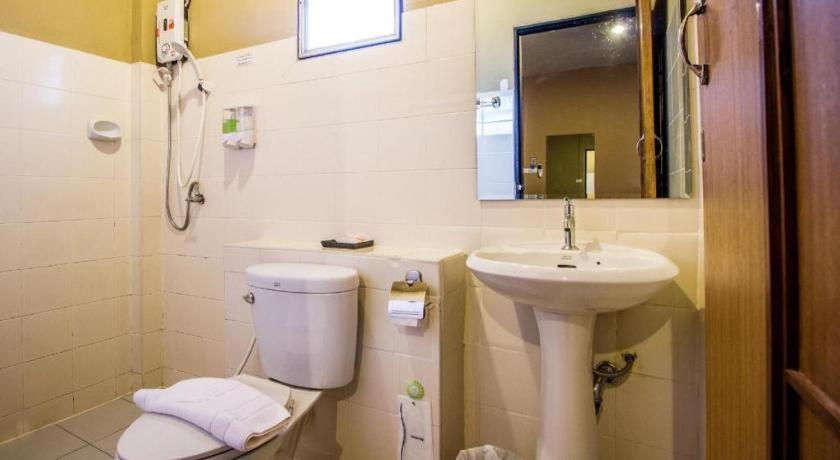 Hotel B2 Santitham à Chiang Mai Extérieur photo