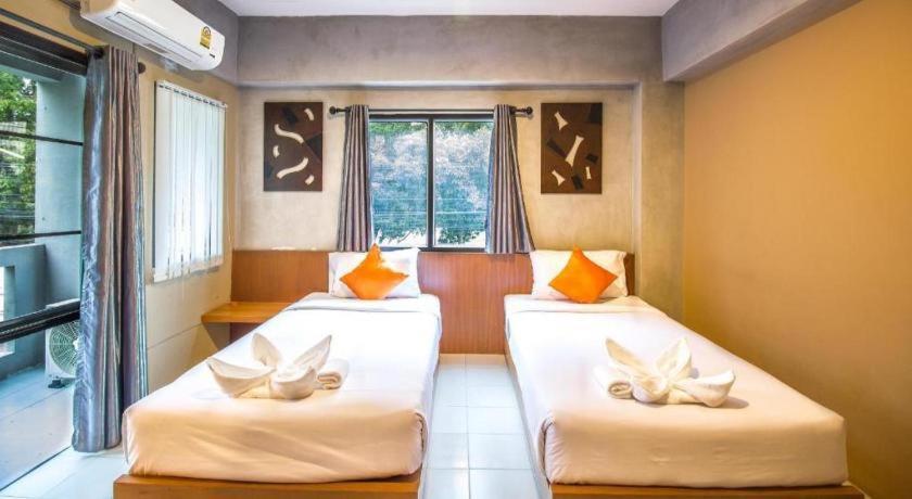 Hotel B2 Santitham à Chiang Mai Extérieur photo